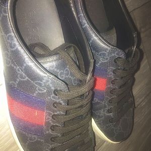 Gucci Men’s Leather Ace Low-Top Shoes